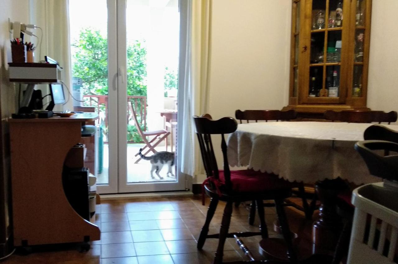 Apartman Tonka Kaštela Exteriör bild