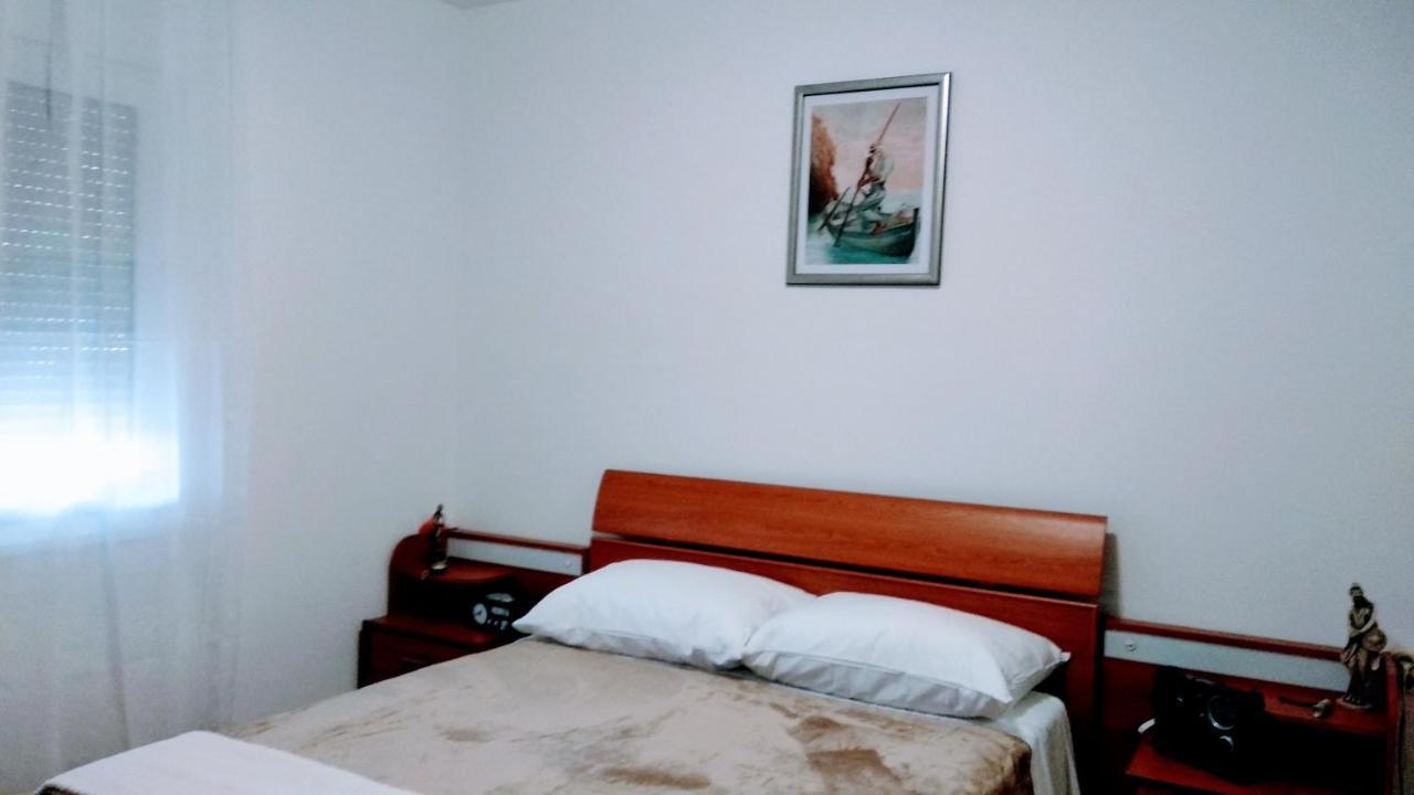Apartman Tonka Kaštela Exteriör bild