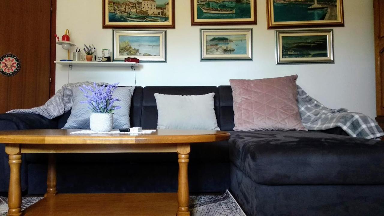 Apartman Tonka Kaštela Exteriör bild